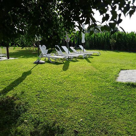 B&B Pivi Ponti sul Mincio Exteriör bild
